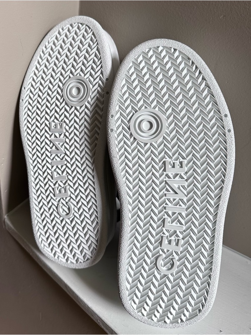 Celine White Leather Platform Slip-On with Black Logo Heel Strap - Picture 4 of 14